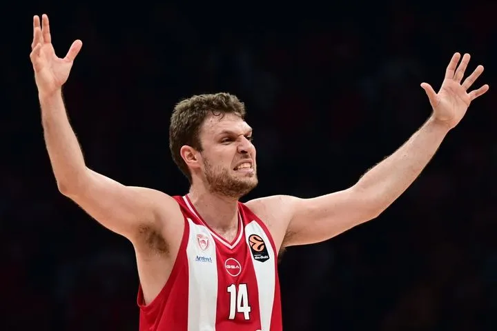 Ολυμπιακός – Φενέρμπαχτσε: Η απόλυτη μάχη κορυφής στη EuroLeague