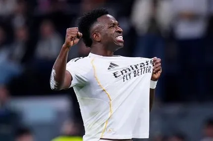 Ο Πέρεθ πιέζει για ανανέωση του Βινίσιους - Η απόφαση βρίσκεται στα χέρια του Βραζιλιάνου