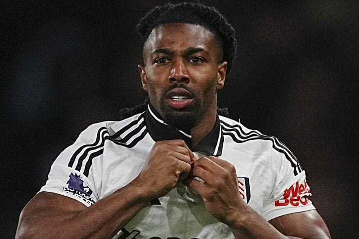 Ο Εσπίριτο Σάντο απαγόρευσε στον Τραορέ να σηκώνει βάρη στο γυμναστήριο της Γουέστ Χαμ