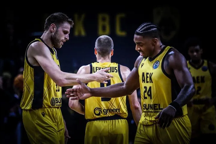 Η φετινή φανέλα της ΑΕΚ ψηφίστηκε ως η πιο ωραία στα 10 χρόνια του Basketball Champions League