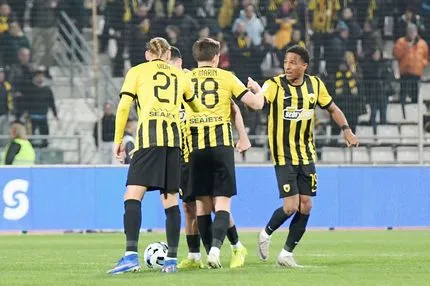 Τα τέσσερα γκολ και όλες οι φάσεις από την αναμέτρηση ανάμεσα στον Βόλο και την ΑΕΚ στο Πανθεσσαλικό Στάδιο