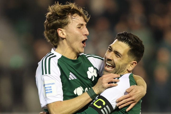 Ο Μπενίτεθ βάζει τις βάσεις και ο χορταστικός Παναθηναϊκός παίζει όλο και καλύτερα