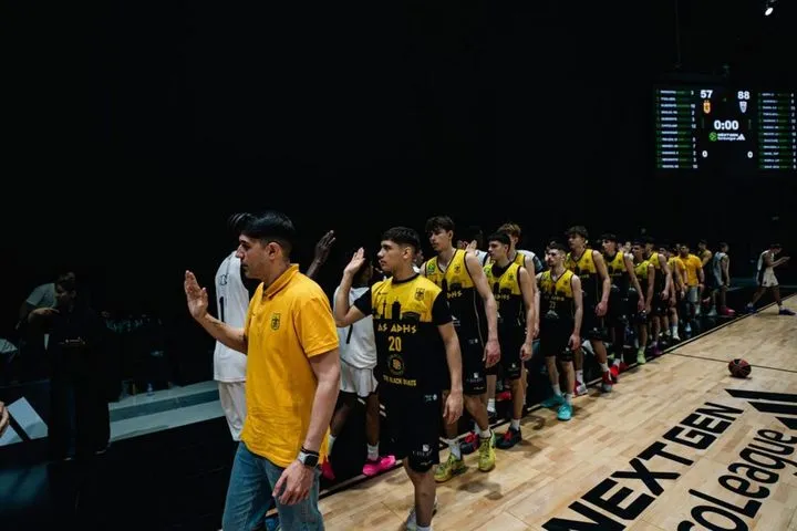 Επιστρέφει η Κ18 του Άρη από το Άμπου Ντάμπι