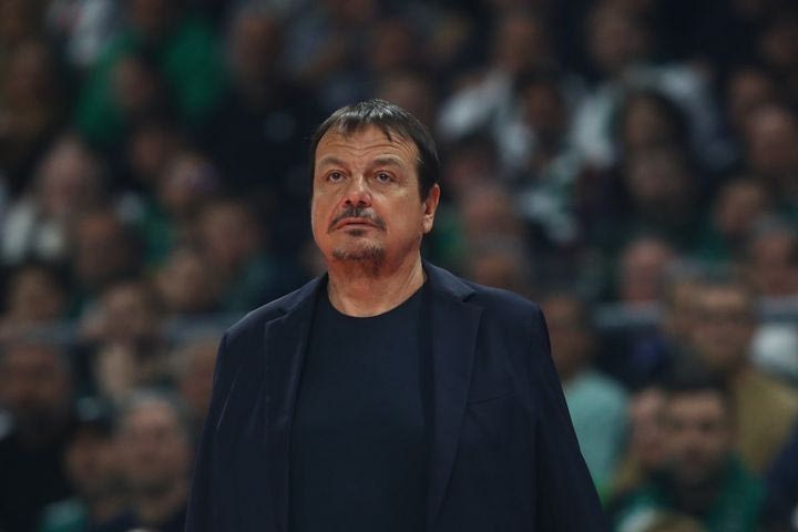 Αταμάν: “Κάναμε ένα εξαιρετικό παιχνίδι, θα σκεφτώ τη Χάποελ μετά το ντέρμπι με τον Ολυμπιακό”