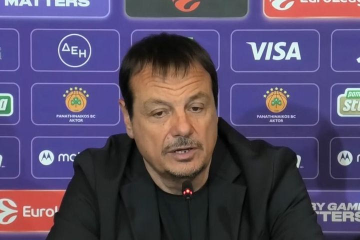 Αταμάν: “Τις γροθιές μου θα τις ξαναδείτε όταν κατακτήσουμε τον επόμενο τίτλο”