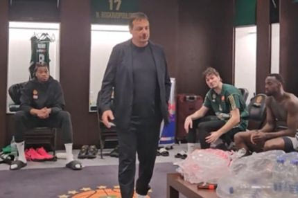 Η ομιλία του Αταμάν στα αποδυτήρια, μετά τη νίκη του Παναθηναϊκού AKTOR: “Καλωσορίζουμε τον Ματίας στην ομάδα μας ξανά”