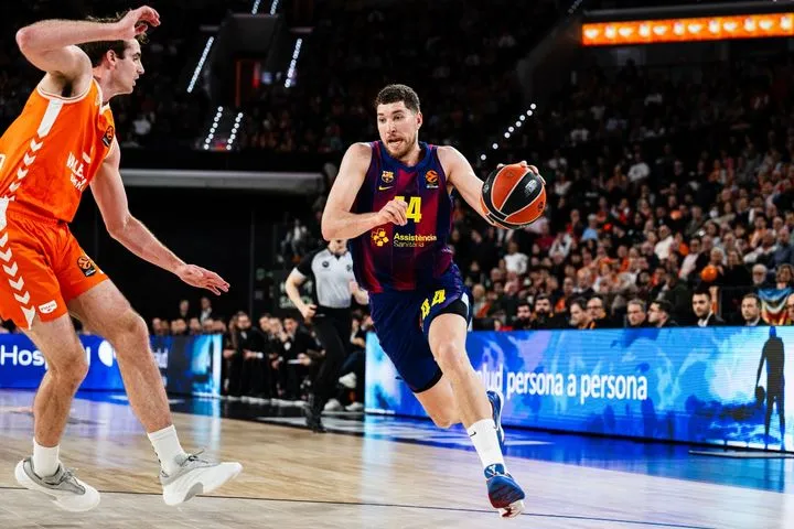 Διπλό χαρακτήρα στη Βαλένθια για την Μπαρτσελόνα, επέστρεψε στις νίκες μετά από 4 σερί ήττες