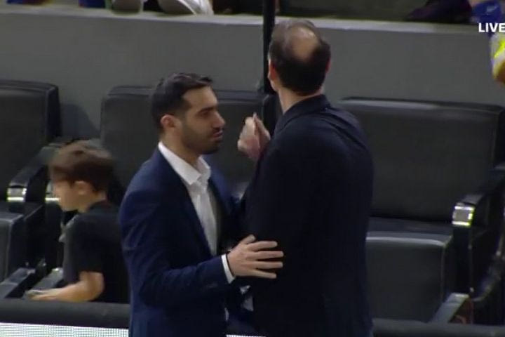 Νέα ένταση στη Γλυφάδα ανάμεσα σε Μπαρτζώκα και οπαδούς του Πανιωνίου αμέσως μετά τη λήξη της αναμέτρησης - Δείτε το VIDEO