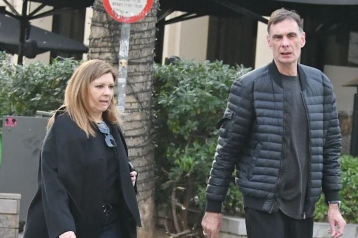 Η σπάνια δημόσια εμφάνιση του Γιώργου Μπαρτζώκα με τη σύζυγό του