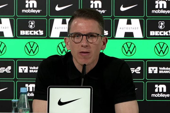 Βόλφσμπουργκ: Τέλος ο Μπάουερ από την ομάδα του Κουλιεράκη