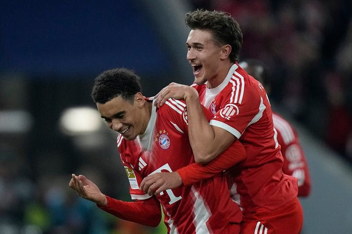 Μπάγερν – Γκλάντμπαχ 4-1: Από τριάρες σε τεσσάρα οι φουριόζοι Βαυαροί, πριν από την πρώτη μάχη με την Αταλάντα