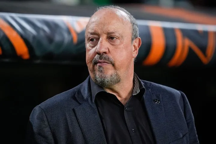 Πώς σκοπεύει να παίξει στα playoffs o Mπενίτεθ