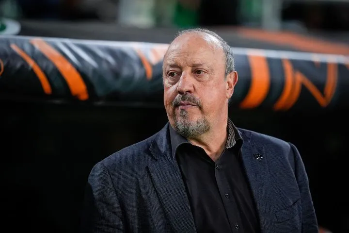 Μπενίτεθ: “Θα χρειαστούν και μεταγραφές, ώστε να σταθεροποιήσουμε αυτό το πλάνο”