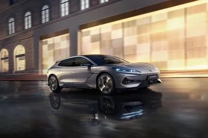 Η BYD αλλάζει τη φόρτιση- Μάθε τα πάντα για τις δύο νέες τεχνολογίες που φέρνουν την πραγματική επανάσταση