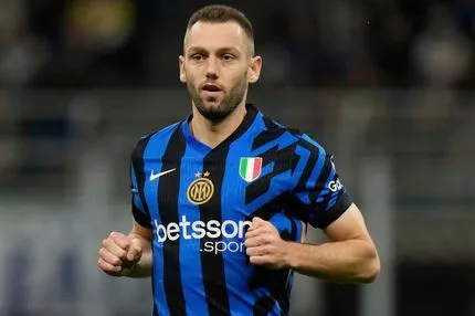 Ο Ολυμπιακός κοιτάζει τον Ντε Φράι