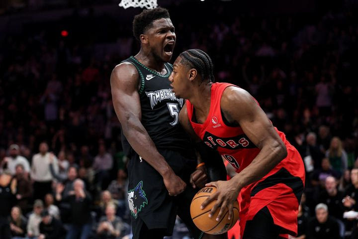 NBA: Άντεξαν οι Τίμπεργουλβς απέναντι στους Ράπτορς, γλίτωσαν το κάζο οι Μάτζικ, σόκαραν τους Σανς οι Μπουλς