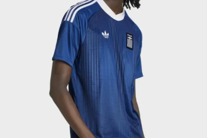 Κάνε δική σου την μπλε εμφάνιση της Εθνικής Ελλάδας