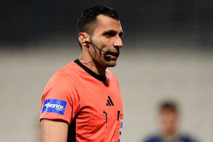 Conference League: Ο Φωτιάς σφυρίζει παιχνίδι στη φάση των 16