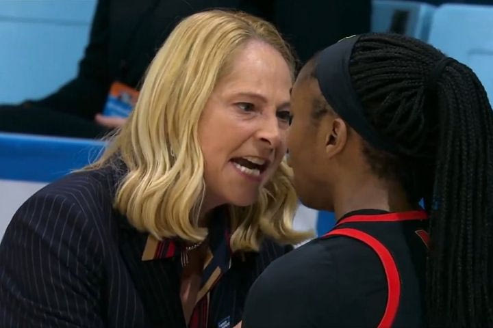 NCAA, March Madness: Η προπονήτρια που έγινε viral για τους σωστούς λόγους