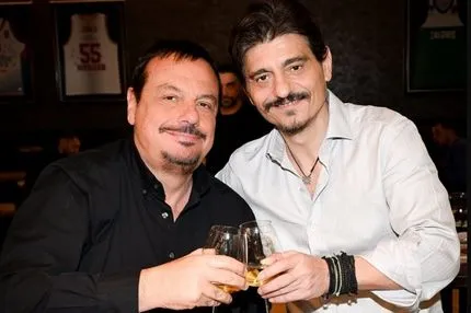 Αταμάν: "Είμαι σίγουρος ότι ο κ. Γιαννακόπουλος δεν θέλει τα κύπελλα για το τραπέζι του, τα θέλει για τους φιλάθλους, για όλη την οικογένεια του Παναθηναϊκού"