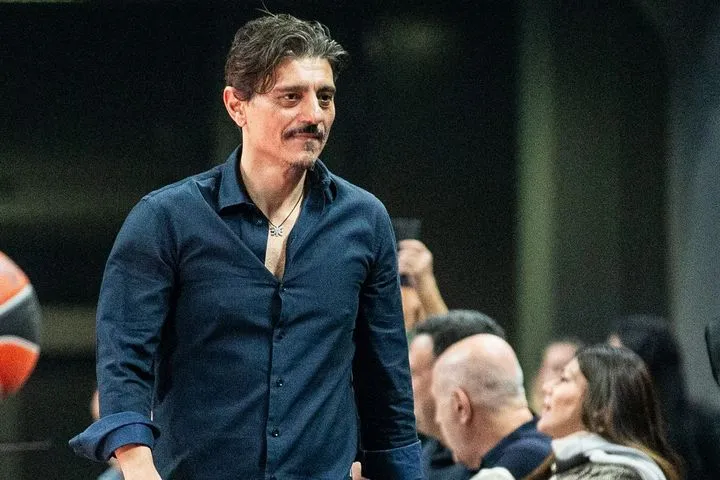 "Θα πάμε κόντρα κι όπου βγει": Το ποστάρισμα του Δημήτρη Γιαννακόπουλου με Άννα Βίσση