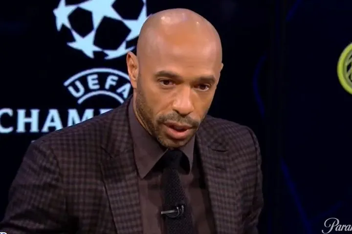 Φοβερή ατάκα Ανρί: “Δεν ξέρω τι έβαλαν στη φανέλα της Ρεάλ, ίσως αν τη φορέσω ξαναβγάλω μαλλιά”