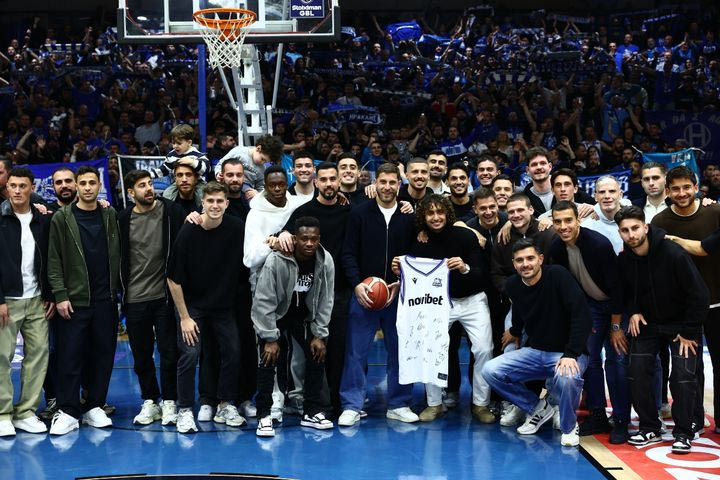 Ηρακλής: Βράβευση της ποδοσφαιρικής ομάδας στο Ιβανώφειο για την άνοδο στη Stoiximan Super League