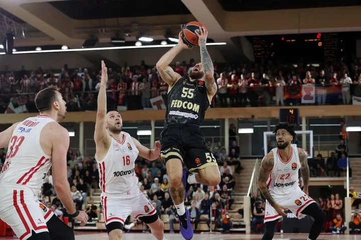 Τα highlights της αναμέτρησης Μονακό – Ολυμπιακός