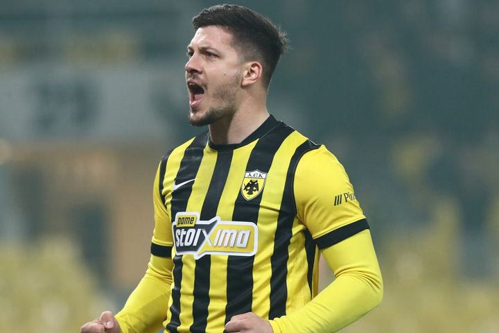 Ο Γιόβιτς τρέχει με… 350.00