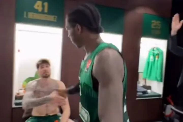 Παναθηναϊκός AKTOR: Το “ευχαριστώ” του Χουάντσο στον Ναν όταν μπήκε στα αποδυτήρια