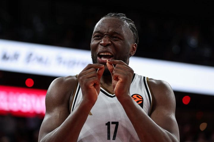 Μπάγερν – Dubai BC 74-87: Διπλό από χρυσάφι στο Μόναχο για την ομάδα του Γκόλεματς