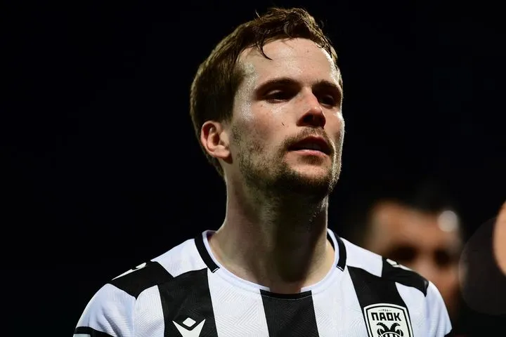 Ο Τόμας Κεντζιόρα ήρθε ως δεξί μπακ και εξελίχθηκε σε ηγέτη της άμυνας του ΠΑΟΚ