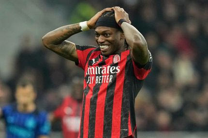 Ο Λεάο απάντησε με απόσπασμα από το Κατά Λουκάν Ευαγγέλιο, μετά από το ξέσπασμά του στο Λάτσιο - Μίλαν