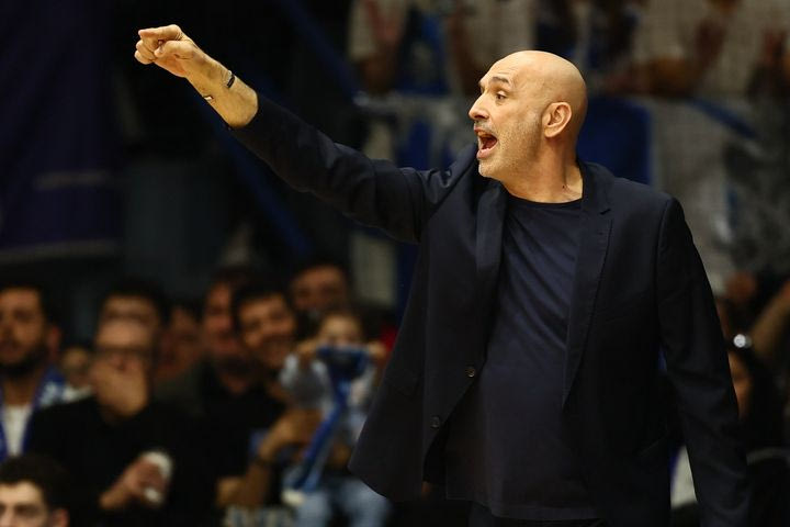 Λούκιτς σε ερώτηση για το αν θα παραμείνει και του χρόνου στον Ηρακλή: “Τέτοιες νίκες είναι κίνητρο για όλους μας”