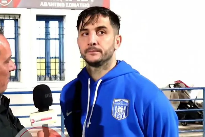 Μανωλάς: “Αφιερώνω το πρωτάθλημα στην κόρη μου και στη γυναίκα μου”