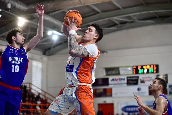 Τα Μέγαρα επικράτησαν 89-78 του Πρωτέα Βούλας με πρωταγωνιστή τον Σωτηρίου