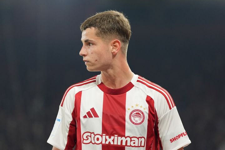 Ολυμπιακός: Οι πρωτιές του Μουζακίτη δεν αρκούσαν, οι 100 ενέργειες του 19χρονου wonderkid κόντρα στην ΑΕΛ Novibet