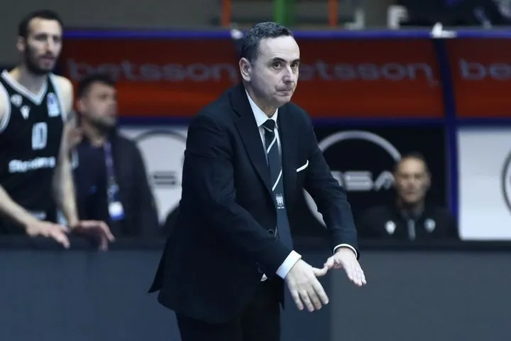 Μπούτσκος: “Η άμυνα του Περιστερίου ήταν στα όρια του φάουλ, τα παιδιά νιώθουν αδικημένα”