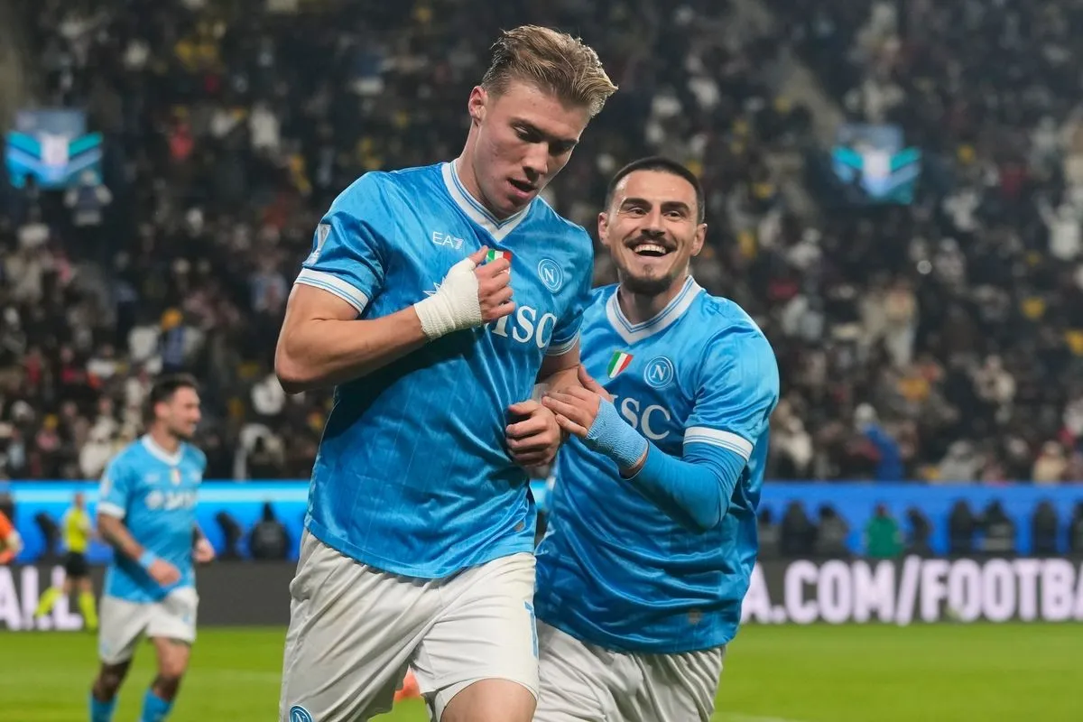 Νάπολι – Λέτσε: Τρίποντο με ανατροπή για τους παρτενοπέι