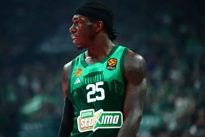 Το πράσινο τρένο που έχει μπει στις ράγες και ο Ναν που βάζει 25 στη μέτρια βραδιά του