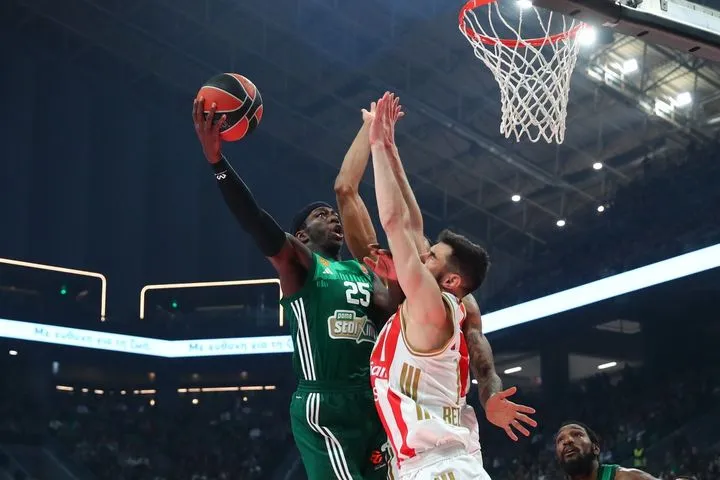 Ωραία κίνηση του Ναν και καλάθι για το προσπέρασμα του Παναθηναϊκού AKTOR στην πρώτη περίοδο