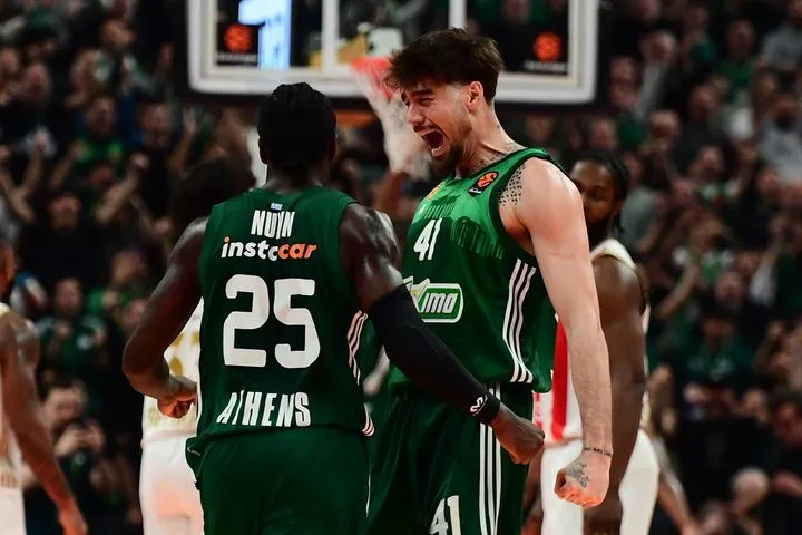 Παναθηναϊκός AKTOR: Η στιγμή που γύρισε ο διακόπτης – από τις αποδοκιμασίες στο 50-62 στην ολική ανατροπή με απίστευτο επιμέρους σκορ