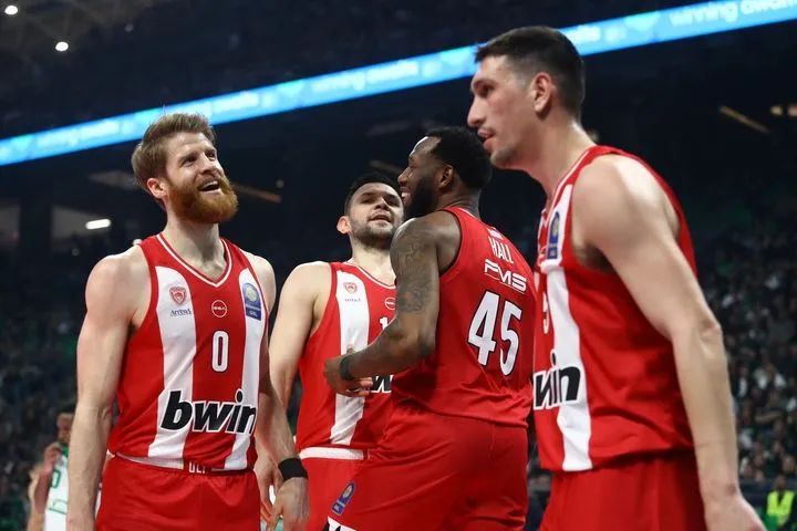 Τα highlights από τη νίκη του Ολυμπιακού επί του Παναθηναϊκού AKTOR στο Telekom Center Athens