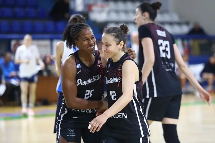 Α1 Γυναικών: Παναθλητικός νίκησε τη Νέα Ιωνία με πρωταγωνίστρια την Άνταμς με 32 πόντους