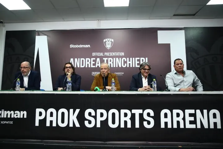 ΠΑΟΚ: Εικόνες από παρουσίαση του Αντρέα Τρινκιέρι