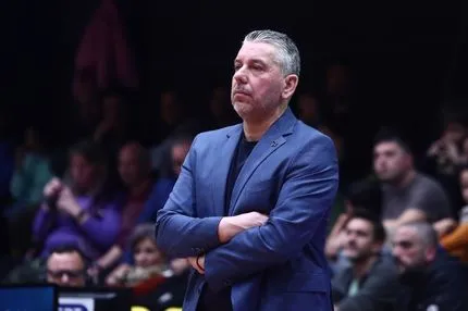 Ο Ηλίας Παπαθεοδώρου δέχθηκε τεχνική ποινή στα 27" πριν το τέλος: Αυτός είναι ο λόγος