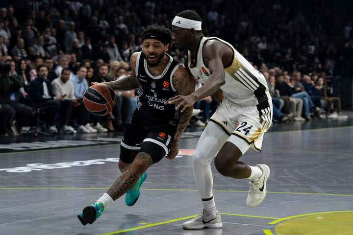 Παρτίζαν – Βιλερμπάν 79-78: Νίκη με φινάλε θρίλερ για τους γηπεδούχους κόντρα στη γαλλική ομάδα χάρη στις βολές του Τζόουνς