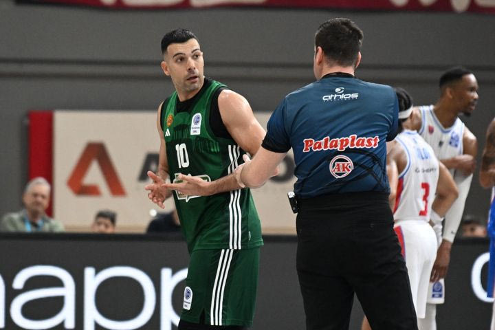 Ένταση και τεχνικές ποινές σε Σλούκα και Τόμασον