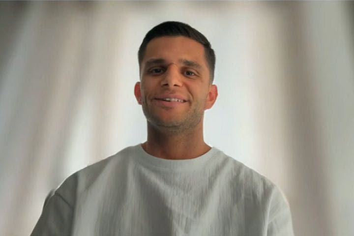 Ο Στέφανος Στρούγγης στο SPORT24: "Στην Καλαμάτα ζούσαμε για το ματς με τον Πανιώνιο, θέλαμε να πάρουμε το πρωτάθλημα μέσα στη Νέα Σμύρνη"