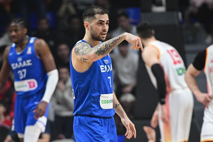 Τολιόπουλος: “Ο καθένας στην Εθνική θα πρέπει να σκέφτεται πρώτα ομαδικά και όχι να αποδείξει κάτι επειδή δεν παίζει στην ομάδα του”